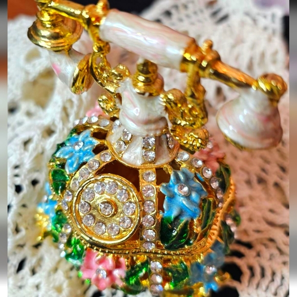 Embellished Phone Trinket Box - Picture 5 of 5